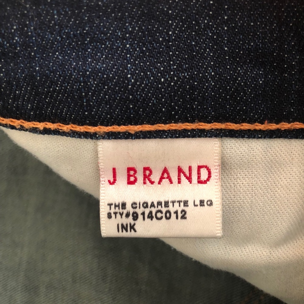 Like New- J Brand Cigarette Leg Size 26 in Ink! - Picture 6 of 6